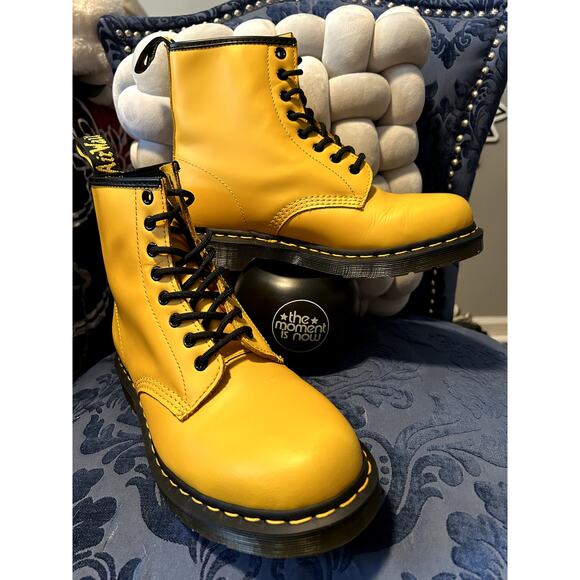 Dr Martens Mustard Neon Yellow Pascal Boots Size 9/EU 41 - Picture 1 of 6